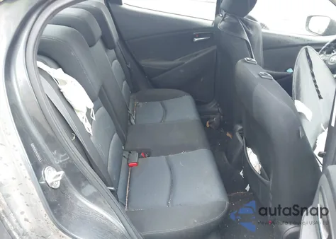 2016 Scion Ia из США, поврежденный, VIN 3MYDLBZVXGY125754